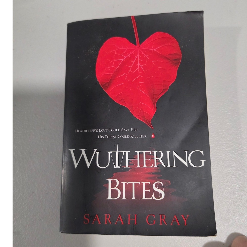 Wuthering‎ Bites Sarah Gray Paperback Vampire Retelling 9780758254085 GothRom